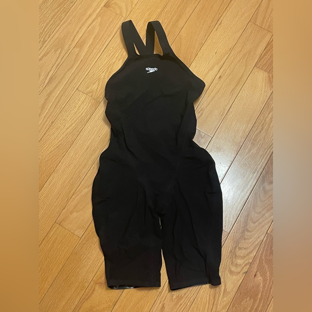 Speedo LZR valor tech suit size 25